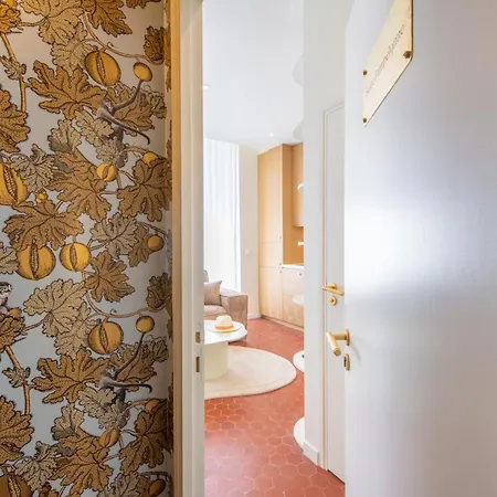 La Pampelonne Place Des Lices Apartment